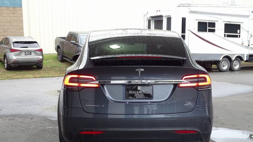 2016 Tesla Model X 5YJXCBE29GF011912