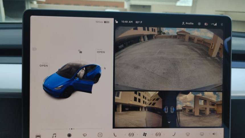 2021 Tesla Model Y 5YJYGDEE9MF210162