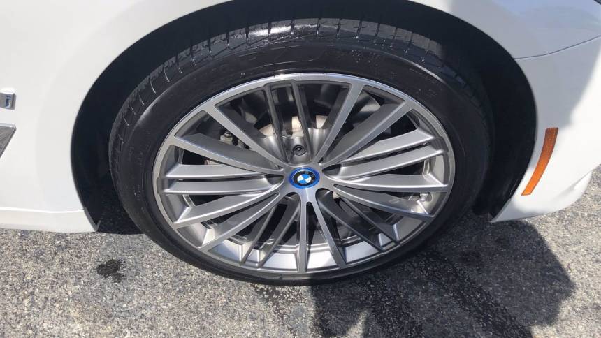 2018 BMW 5 Series WBAJB1C50JB084531