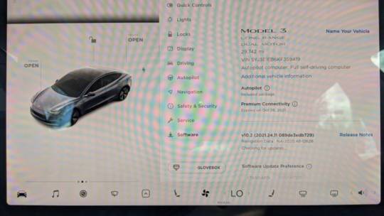 2019 Tesla Model 3 5YJ3E1EB6KF359419