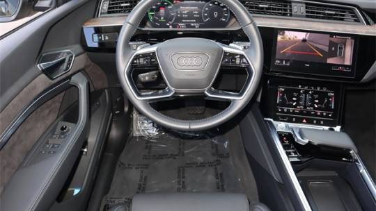 2019 Audi e-tron WA1VABGE4KB011326
