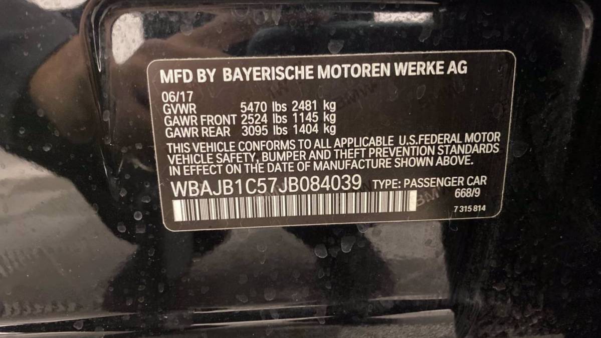 2018 BMW 5 Series WBAJB1C57JB084039