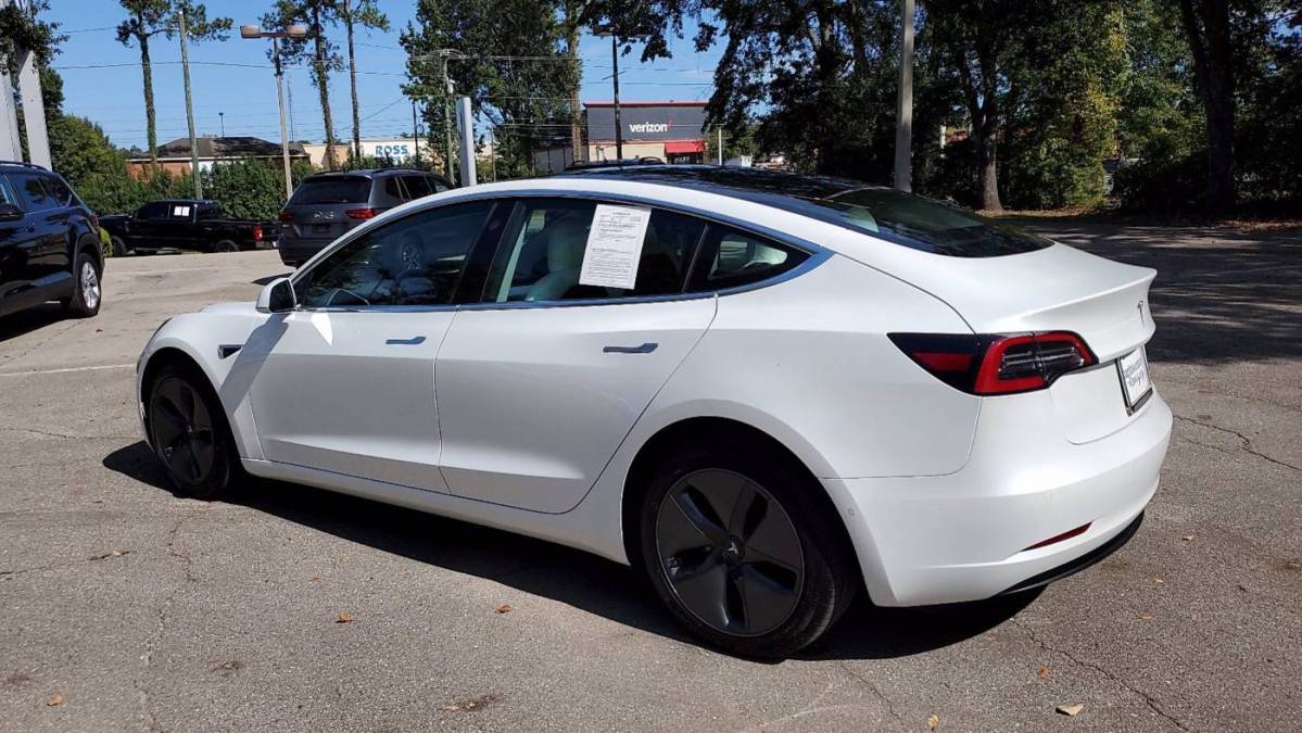 2019 Tesla Model 3 5YJ3E1EB2KF421561