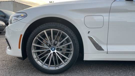 2018 BMW 5 Series WBAJB1C50JB374638