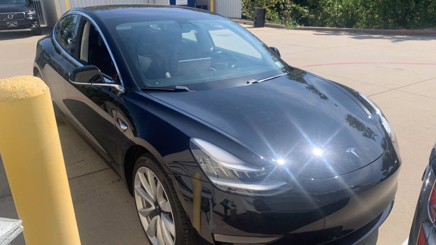 2018 Tesla Model 3 5YJ3E1EB7JF103790