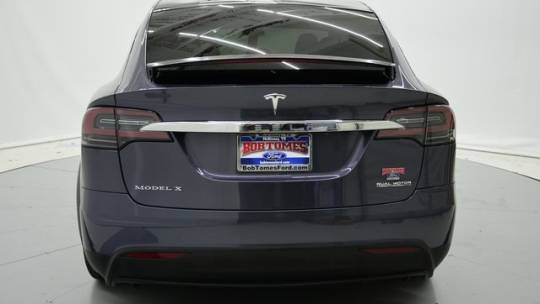 2020 Tesla Model X 5YJXCDE44LF261923
