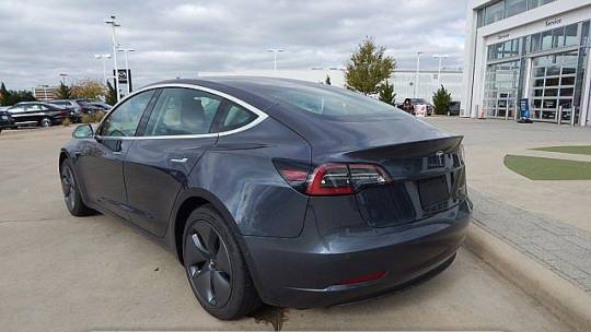 2019 Tesla Model 3 5YJ3E1EB6KF481469