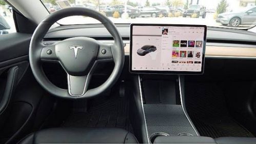 2019 Tesla Model 3 5YJ3E1EB6KF481469