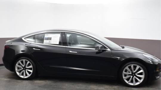 2018 Tesla Model 3 5YJ3E1EB4JF178379