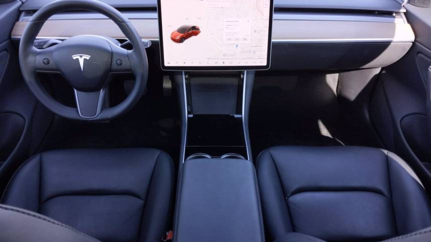 2019 Tesla Model 3 5YJ3E1EA4KF483440