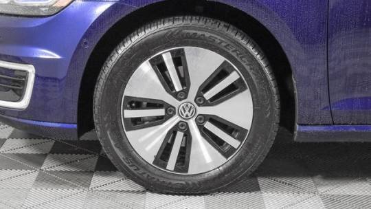 2019 Volkswagen e-Golf WVWPR7AUXKW916523