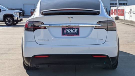 2017 Tesla Model X 5YJXCBE24HF049467