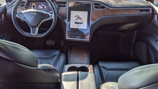 2017 Tesla Model X 5YJXCBE24HF049467