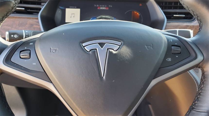 2018 Tesla Model S 5YJSA1E42JF270342