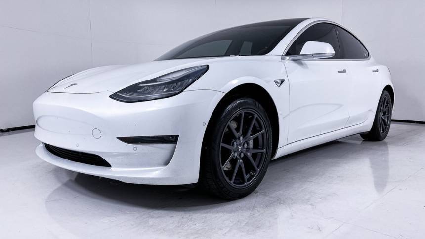 2018 Tesla Model 3 5YJ3E1EA7JF026281
