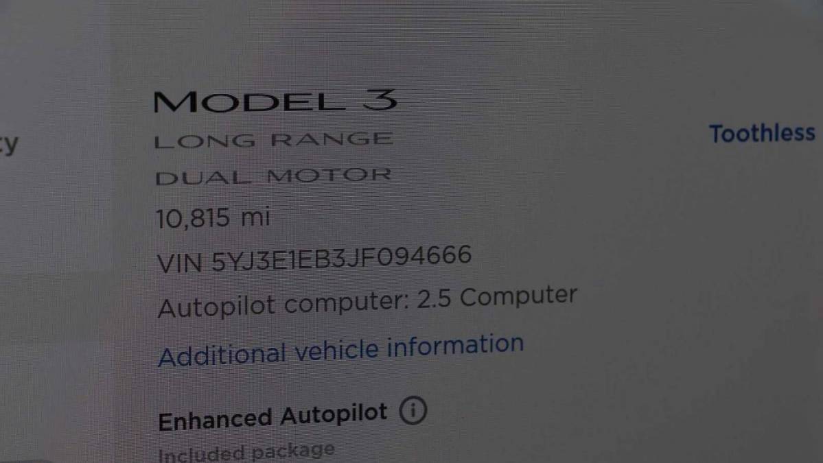 2018 Tesla Model 3 5YJ3E1EB3JF094666