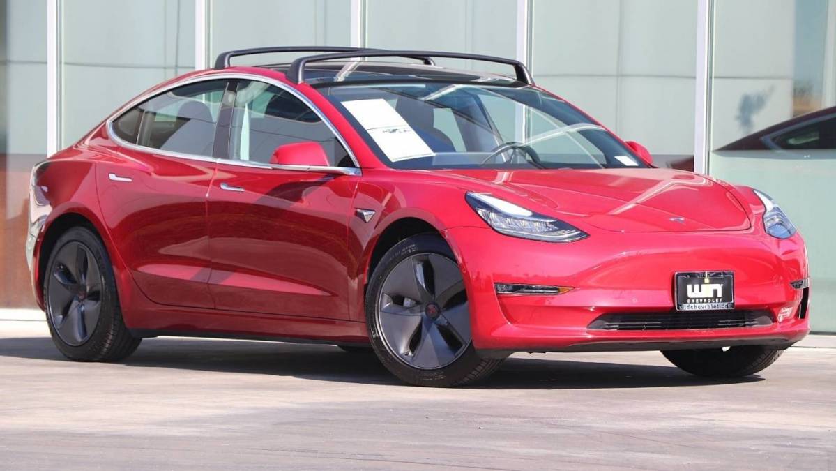 2018 Tesla Model 3 5YJ3E1EAXJF052230