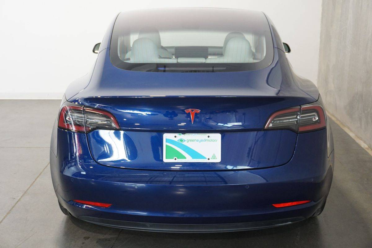 2018 Tesla Model 3 5YJ3E1EA2JF168196