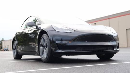 2019 Tesla Model 3 5YJ3E1EB2KF432401