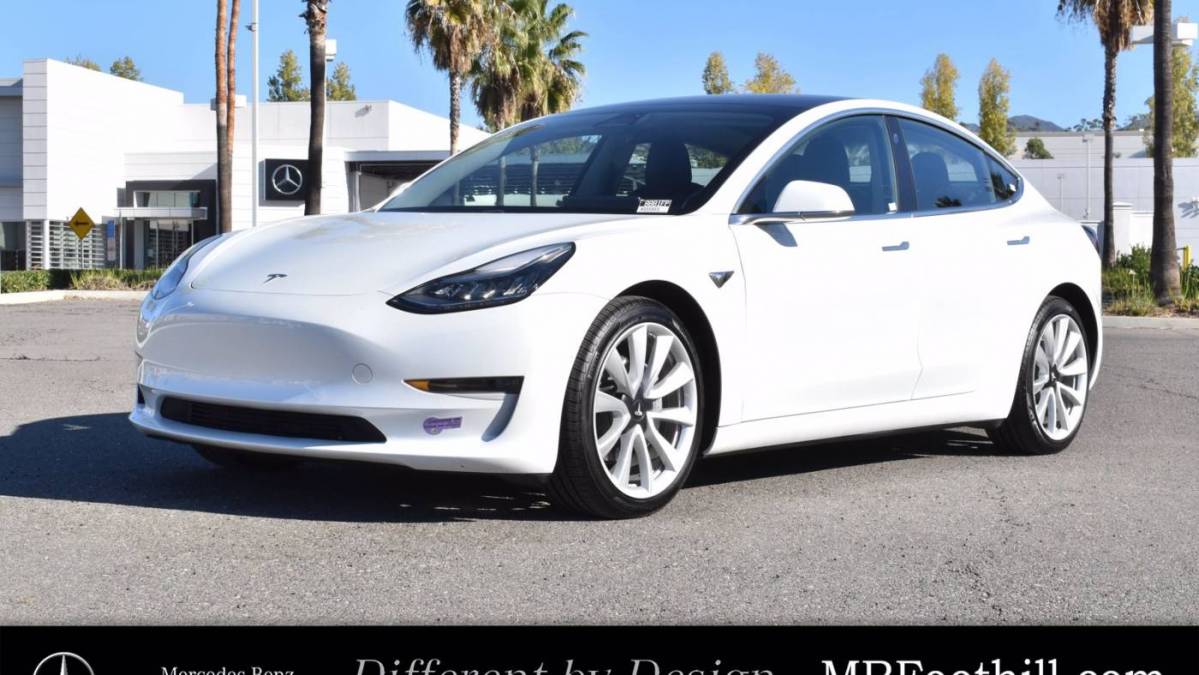 2018 Tesla Model 3 5YJ3E1EB0JF146710
