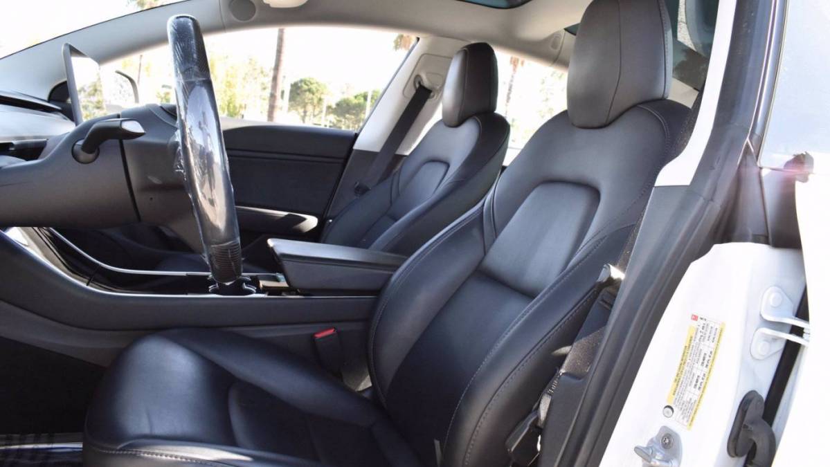 2018 Tesla Model 3 5YJ3E1EB0JF146710