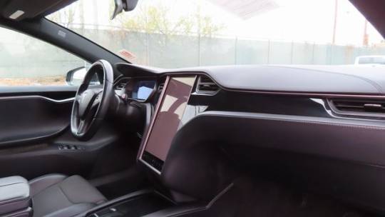 2018 Tesla Model S 5YJSA1E25JF280863