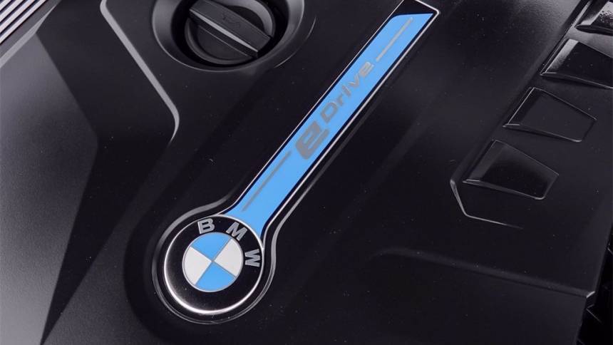 2018 BMW 5 Series WBAJA9C58JB252899