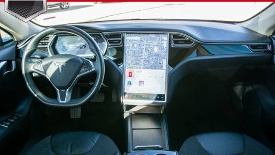 2013 Tesla Model S 5YJSA1CG6DFP13870