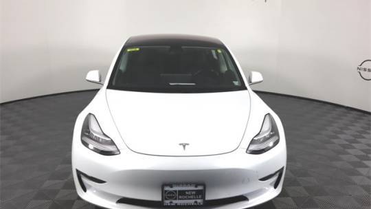 2018 Tesla Model 3 5YJ3E1EB2JF067622