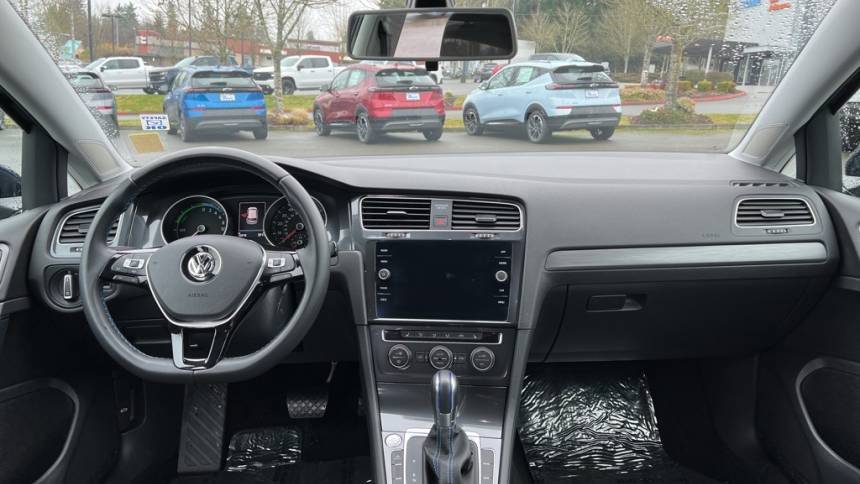 2019 Volkswagen e-Golf WVWKR7AUXKW918069