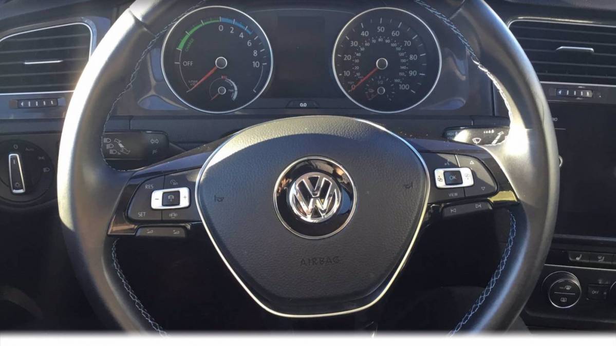 2019 Volkswagen e-Golf WVWKR7AU8KW914652