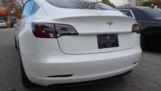2018 Tesla Model 3 5YJ3E1EA4JF010619