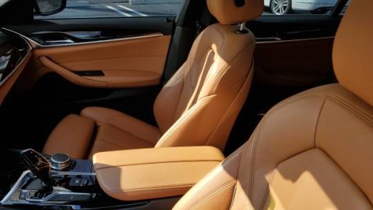 2018 BMW 5 Series WBAJA9C52JB250016