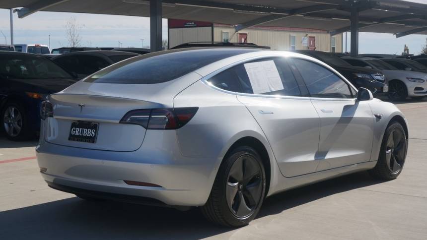 2018 Tesla Model 3 5YJ3E1EB6JF087467