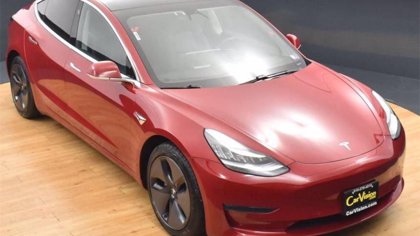 2018 Tesla Model 3 5YJ3E1EB7JF091575