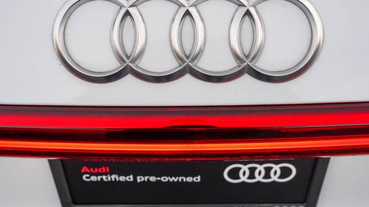 2019 Audi e-tron WA1VAAGE5KB010129