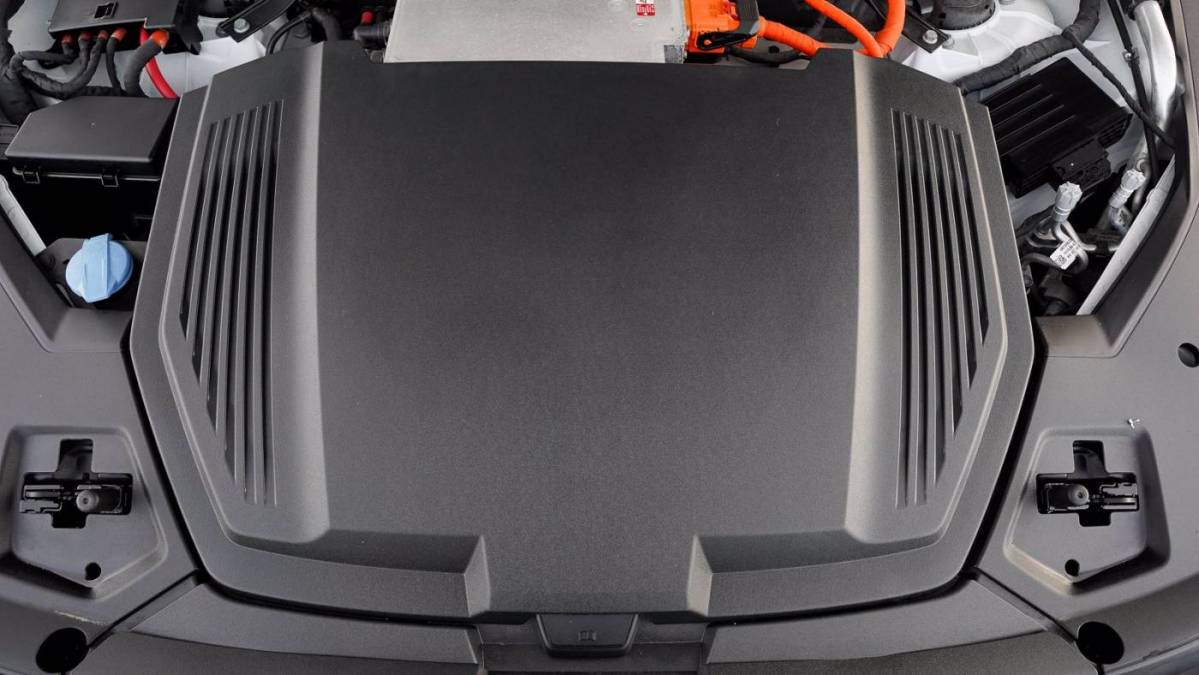 2019 Audi e-tron WA1VAAGE5KB010129