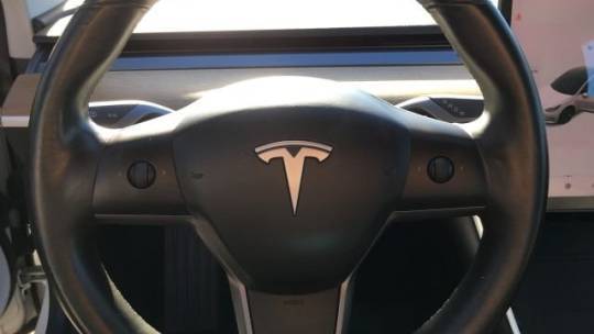 2018 Tesla Model 3 5YJ3E1EA4JF035438