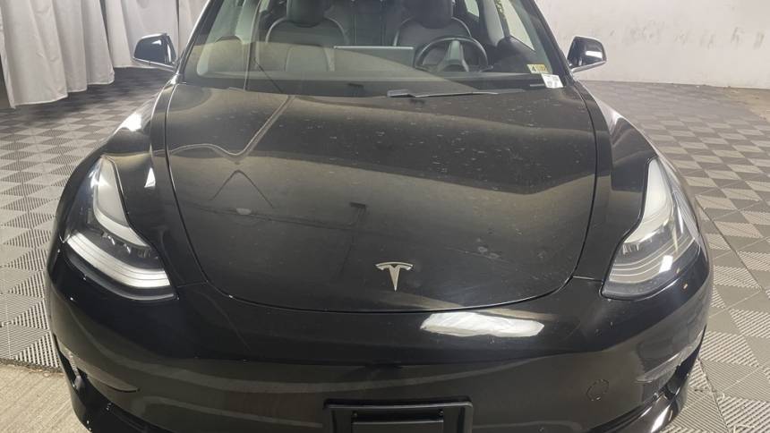2019 Tesla Model 3 5YJ3E1EB4KF208482