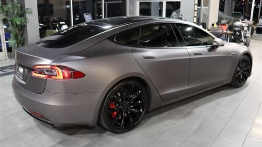 2016 Tesla Model S 5YJSA1E14GF149617