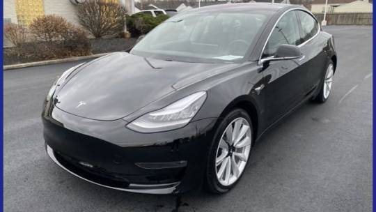 2018 Tesla Model 3 5YJ3E1EB9JF134376