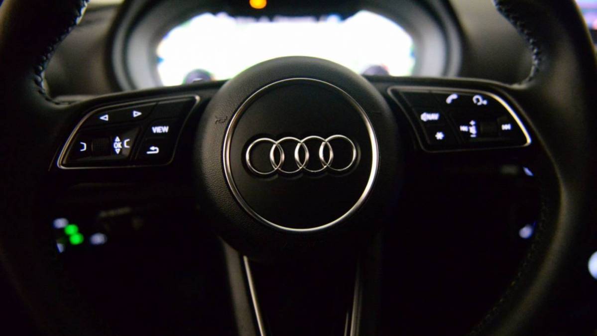 2018 Audi A3 Sportback e-tron WAUTPBFF0JA062975