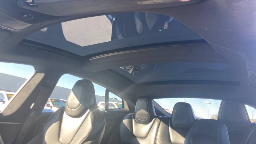 2018 Tesla Model S 5YJSA1E22JF284840