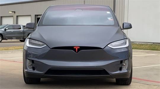 2018 Tesla Model X 5YJXCAE21JF132516