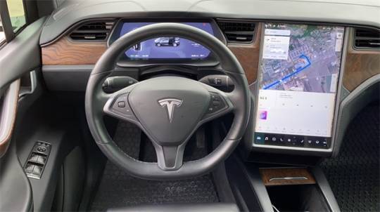 2018 Tesla Model X 5YJXCAE21JF132516
