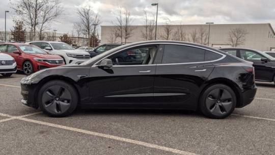 2019 Tesla Model 3 5YJ3E1EB0KF194869
