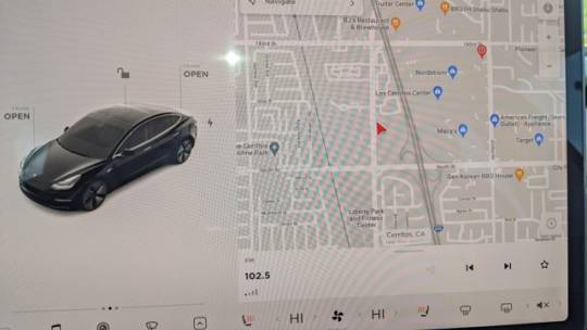2018 Tesla Model 3 5YJ3E1EA3JF173343