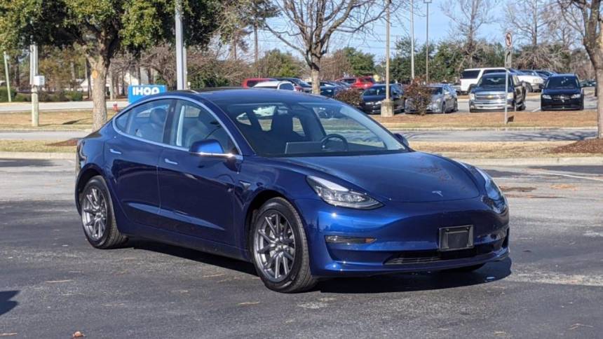 2018 Tesla Model 3 5YJ3E1EB3JF054104