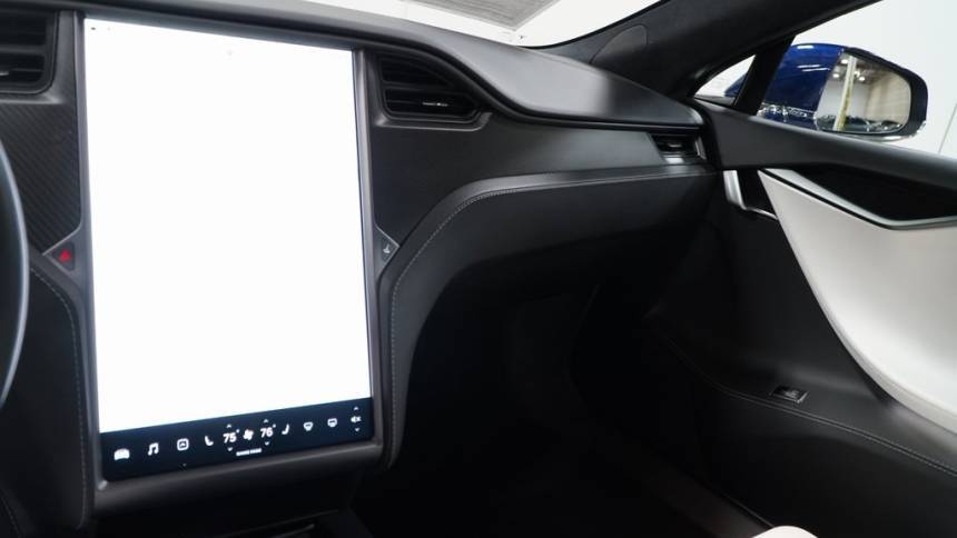 2018 Tesla Model S 5YJSA1E47JF272121