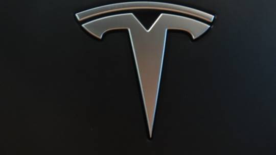 2019 Tesla Model 3 5YJ3E1EB7KF191368